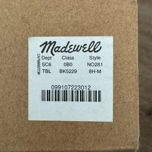 NEW NEVER WORN Madewell Justine leather ankle boot - Picture 7 of 7